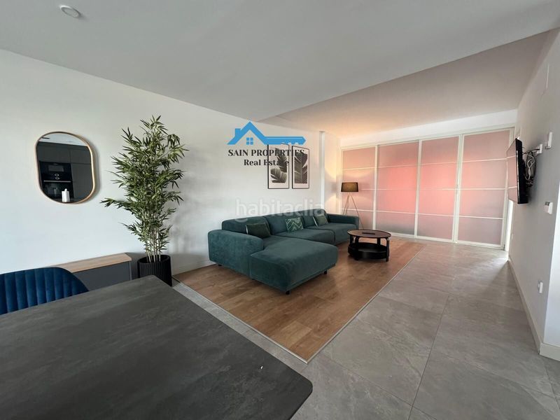Foto d06134ad-2273-4ebc-b4e0-d999a906ec6b. Duplex avec parking piscine dans balcón de Finestrat-terra marina Finestrat