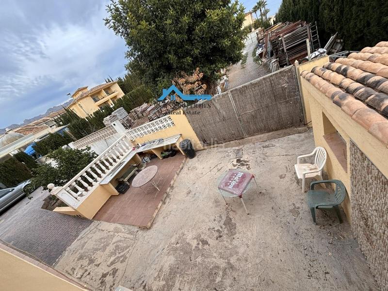 Foto 68866fe1-d66d-4f0b-b361-c57bed7a2a29. Chalet con riscaldamento parcheggio piscina in El Tossal-Bello Horizonte Nucia (la)