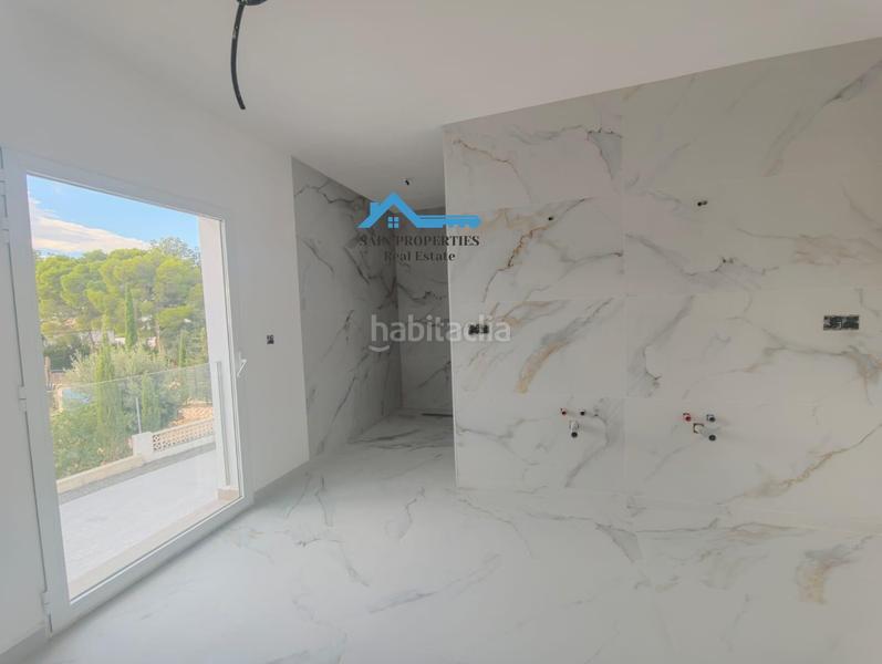 Foto 0380654d-6688-45a9-bd09-a9d8156b33e7. Chalet exclusivo chalet reformado con vistas al mar la vella en Altea