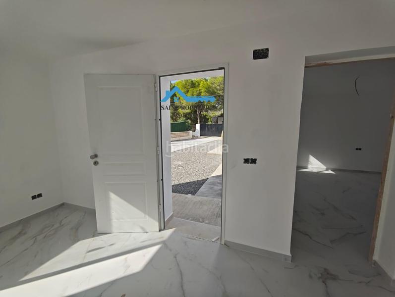 Foto 217e7712-e69d-459c-845f-5081ebf0c9b2. Chalet exclusivo chalet reformado con vistas al mar la vella en Altea