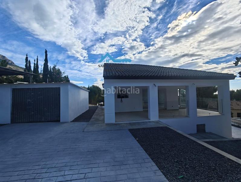 Foto 28d4ebf4-19f1-4813-ac1e-3d8ea8e21328. Chalet exclusivo chalet reformado con vistas al mar la vella en Altea