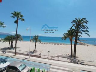 Piso en Altea Ciudad. Venta bonito y luminoso piso en altea, primera línia de playa