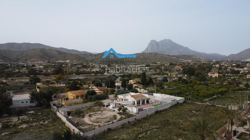 Foto 550b657a-4a96-4946-9b0a-f3f866cd6b1d. Chalet con riscaldamento parcheggio piscina in El Secanet-Hacienda del Sol Vila Joiosa (la)