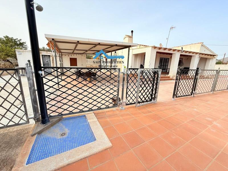 Foto e4e3cd24-cde5-4487-b8f3-74cf8e322c08. Chalet con riscaldamento parcheggio piscina in El Secanet-Hacienda del Sol Vila Joiosa (la)