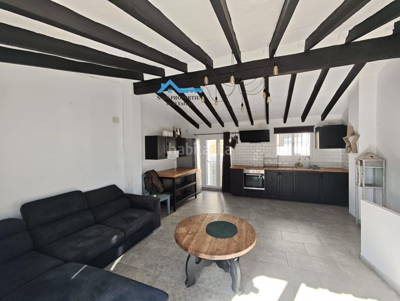 Foto e5f4cfa1-7301-4310-a6b4-490a4b4b730b. Dúplex a La Nucia Pueblo Nucia (la)