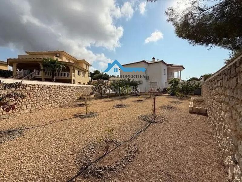 Foto c750e9b1-8036-4896-a34d-b3e6e0dbab21. Xalet amb calefacció aparcament piscina a El Tossal-Bello Horizonte Nucia (la)