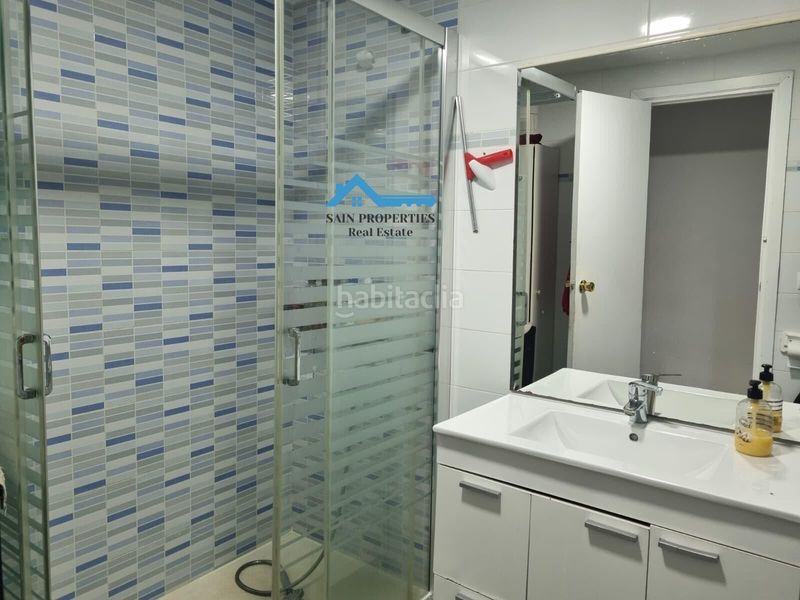 Foto 28aa6dee-4a4b-4031-a3cc-92804f168db9. Pis amb aparcament piscina a Playa Poniente Benidorm