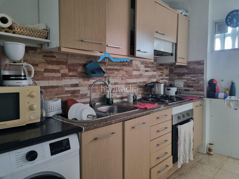 Foto cb542c19-cc3d-45b7-b3e1-b2bc25aeff0e. Pis amb aparcament piscina a Playa Poniente Benidorm