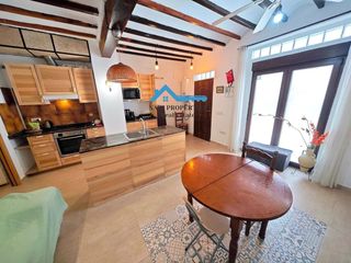 Masía en Callosa d´en Sarrià. Casa de pueblo semireformada en el corazón de callosa