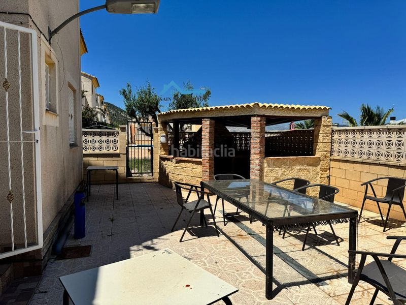 Foto 3ff4a9e6-e631-4563-8989-fc3595036e3b. Casa adossada amb calefacció aparcament piscina a Polop