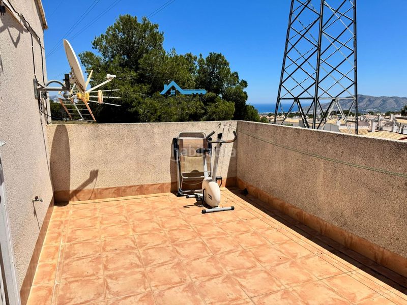 Foto 6e1cc60b-9323-4e84-874c-ab499cc469f6. Casa adossada amb calefacció aparcament piscina a Polop