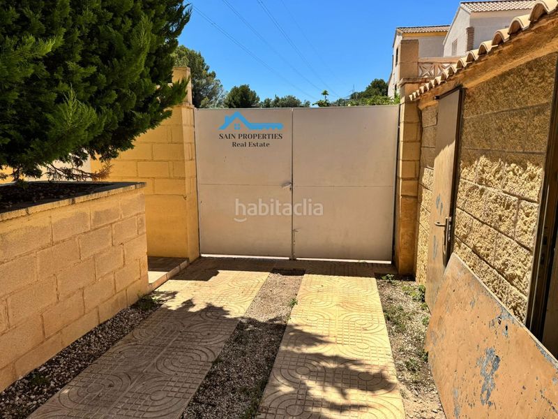 Foto a4116336-1582-4d89-b8d7-2695862a297c. Casa adossada amb calefacció aparcament piscina a Polop
