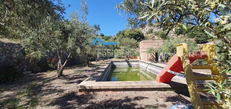 Foto fe720b91-16e7-4120-9b6a-966c9dd7fed9. Casa amb calefacció aparcament piscina a Confrides
