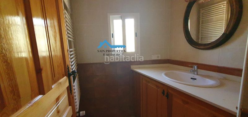Foto 6f9f7221-d125-45ef-8c06-a19ce22cecb4. Casa amb calefacció aparcament a Confrides