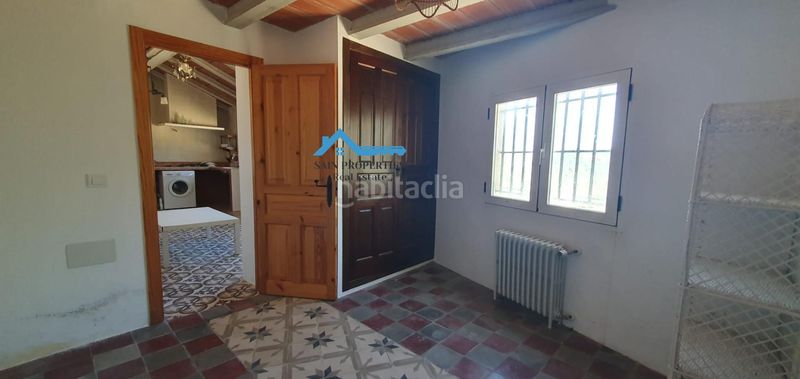Foto 9b94ac0a-f577-417b-971c-64c5ba9e8cdd. Casa amb calefacció aparcament a Confrides