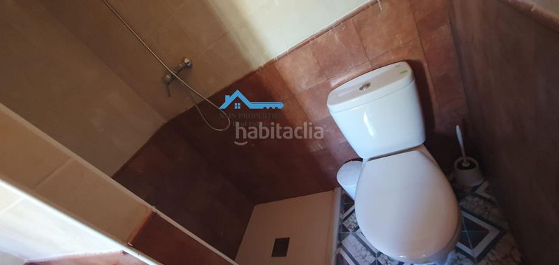 Foto aac5d655-e2e4-482d-ab5c-af770a9ddcb0. Casa amb calefacció aparcament a Confrides