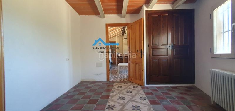 Foto e038389c-8e49-412a-8f2b-4e89e09a13a7. Casa amb calefacció aparcament a Confrides