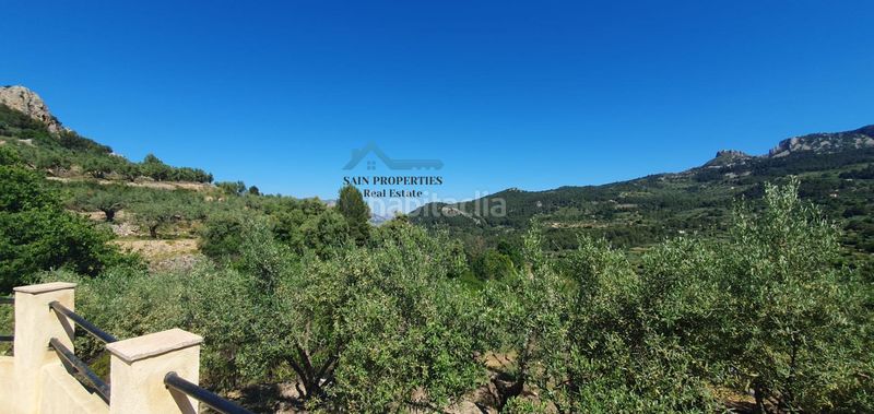 Foto e3d27f22-2f43-4d63-958a-ab8dfca12afe. Casa amb calefacció aparcament a Confrides