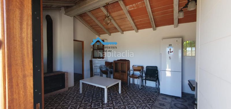 Foto fba029b5-e967-4019-869b-0f555463363e. Casa amb calefacció aparcament a Confrides