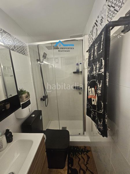Foto 02446613-b666-485b-bb3b-e922a4bf9082. Estudi amb calefacció aparcament piscina a Sierra Helada Benidorm