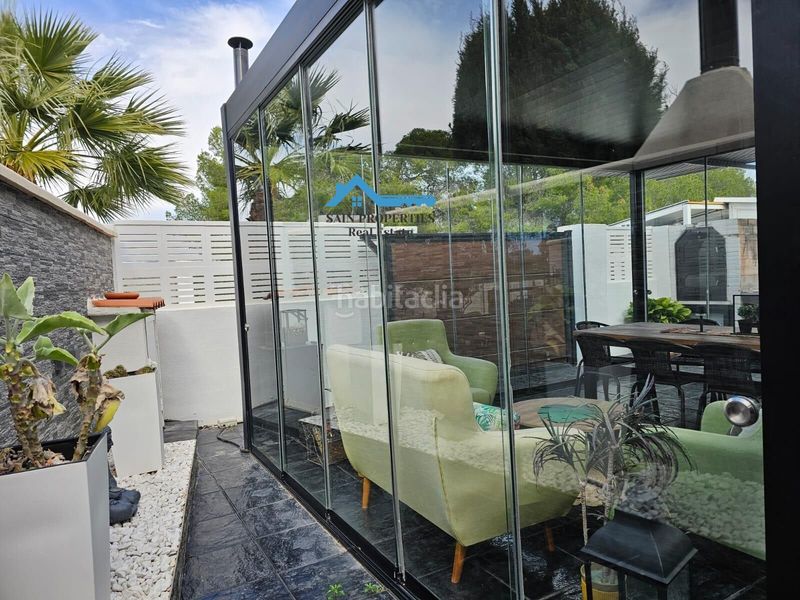 Foto 3b5c0a56-d16b-4b76-a594-c5d28b2837c4. Casa a schiera con riscaldamento parcheggio piscina in Nucia (la)