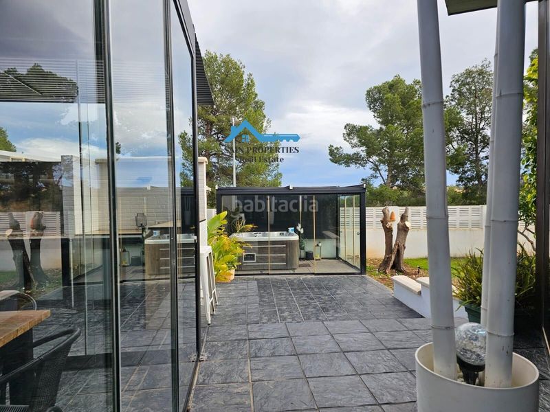 Foto 5abb2114-e487-471d-a1c2-6d74e4732650. Casa a schiera con riscaldamento parcheggio piscina in Nucia (la)