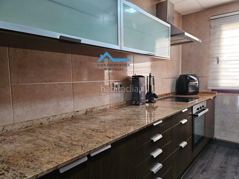 Foto b62101b6-cef3-401e-8f7e-c6b8d57d7972. Casa a schiera con riscaldamento parcheggio piscina in Nucia (la)