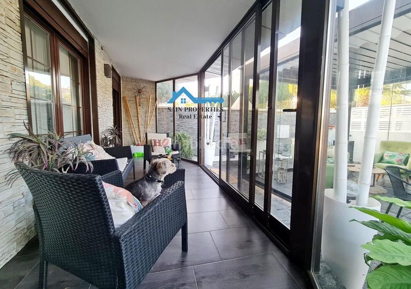 Foto bee55279-6a09-4296-a268-1d56bb1f1a4a. Casa a schiera con riscaldamento parcheggio piscina in Nucia (la)