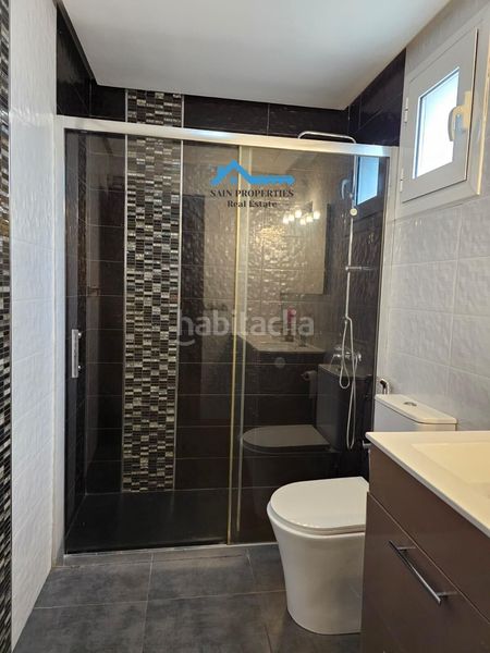 Foto f7026ac1-8950-4c80-831f-d21bf65af76d. Casa a schiera con riscaldamento parcheggio piscina in Nucia (la)