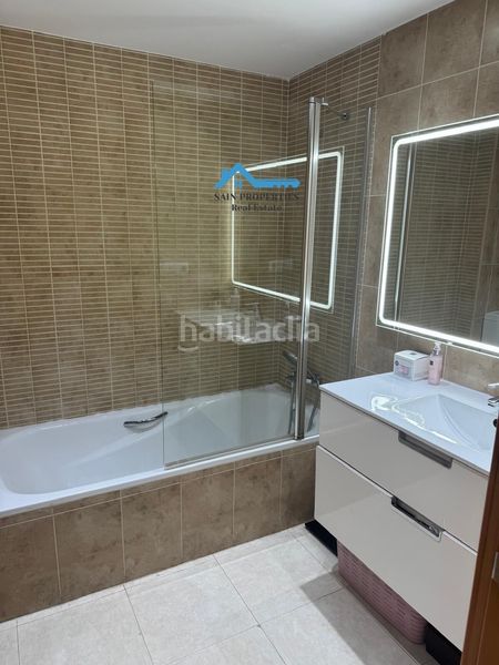 Foto be0ff289-e73d-49c1-8881-48cf84f358a0. Pis amb calefacció aparcament a Altea ciudad Altea