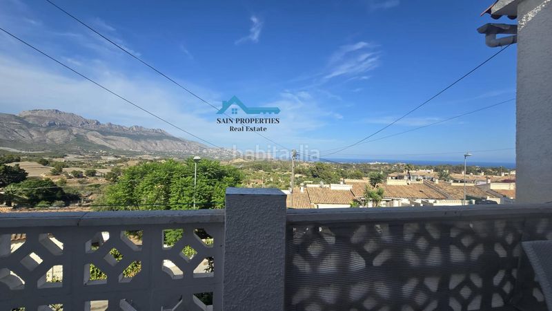 Foto b0319a1e-7e38-4841-b551-362e72adb8a5. Casa adossada amb calefacció aparcament a El Tossal-Bello Horizonte Nucia (la)