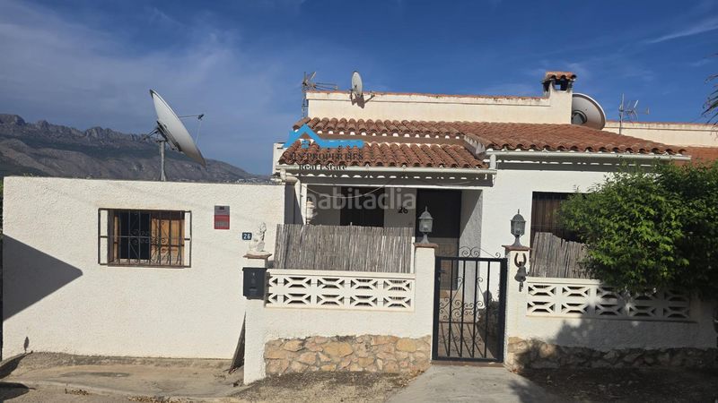 Foto c1339b6c-d3f3-4ec6-bf86-4f45abc7792e. Casa adossada amb calefacció aparcament a El Tossal-Bello Horizonte Nucia (la)