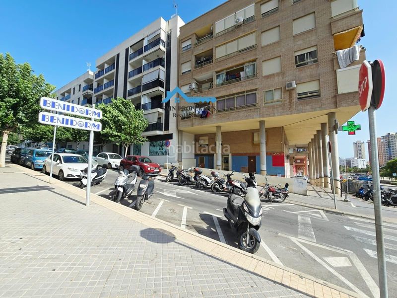 Foto 6a3141fe-ce96-44e2-9c68-eb93e4b18f0a. Pis amb calefacció aparcament a Colonia Madrid Benidorm