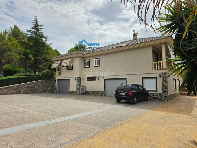 Foto b13c3da0-8269-4612-9d9c-f54c5975589a. Xalet amb calefacció aparcament piscina a Callosa d´en Sarrià