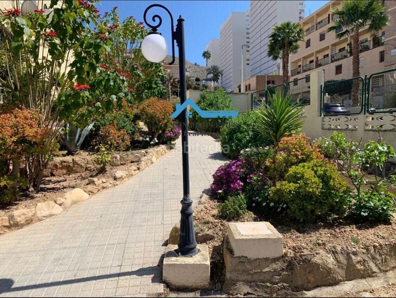 Foto 9a0cbe10-b0d8-45bd-99d8-34130ede80ea. Estudi amb calefacció aparcament piscina a Sierra Helada Benidorm