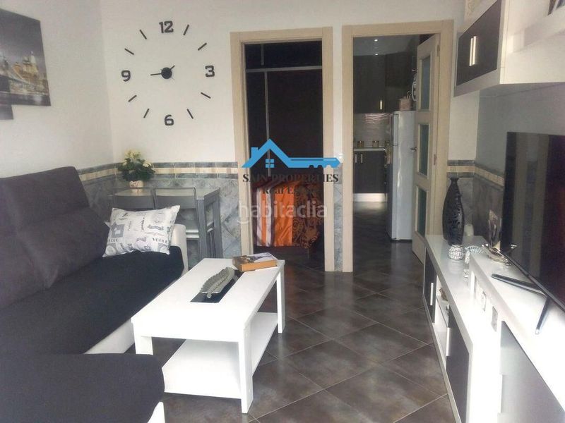 Foto be0f0013-5513-416e-abb7-2c3dd105bbfc. Estudi amb calefacció aparcament piscina a Sierra Helada Benidorm