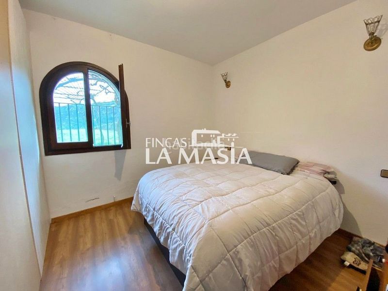 Foto d1d414d8-dc70-4c03-819d-82532f74c883. Masia amb piscina a Canyelles
