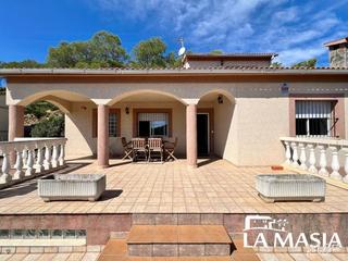 Casa a Olivella. Bonito chalet en venta