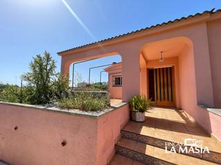 Casa a Olèrdola. Chalet con piscina