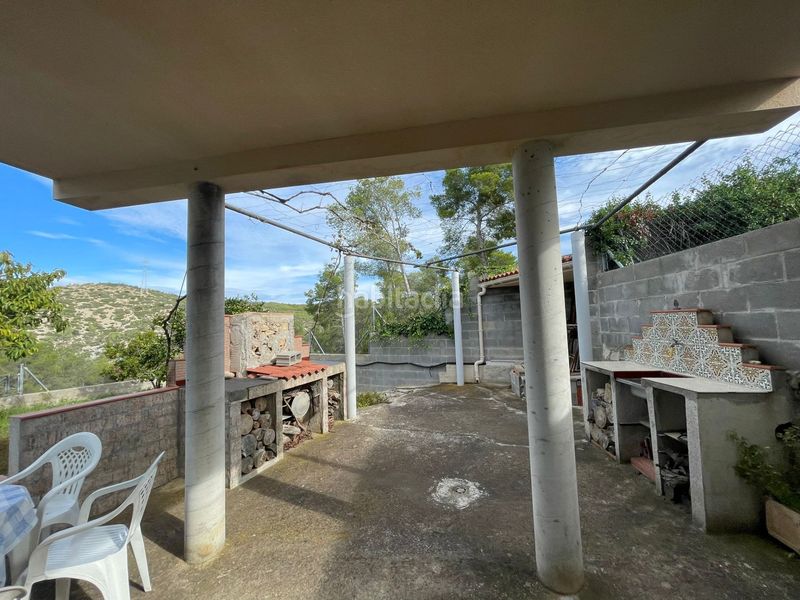 Foto f9b927dc-1d5f-48bd-bf51-13a70d04cb9b. Terreno residencial parcela con edificación en Olivella
