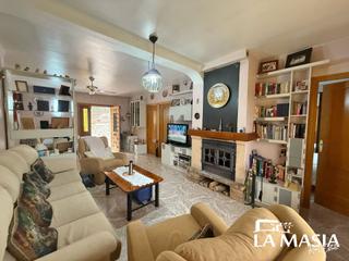Maison à Olivella. Chalet con piscina