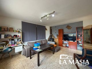 House in Canyelles. Casa independiente