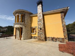 Maison à Olivella. Gran chalet