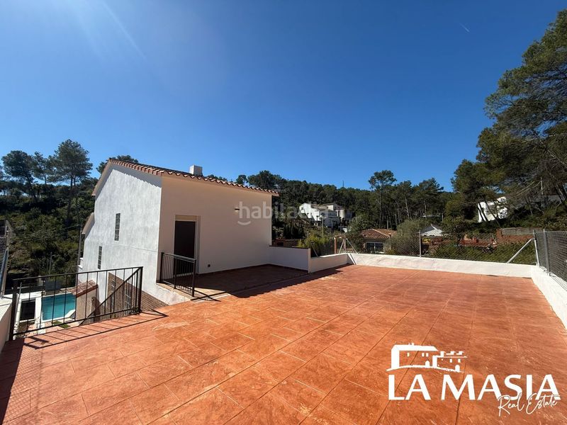 Foto 64a10869-753d-4435-a7ea-2b0ede3b9751. Casa amb piscina a Olivella