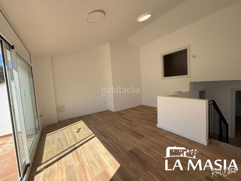 Foto 99de6019-9114-48fe-8bfc-a54df2ae4825. Casa amb piscina a Olivella