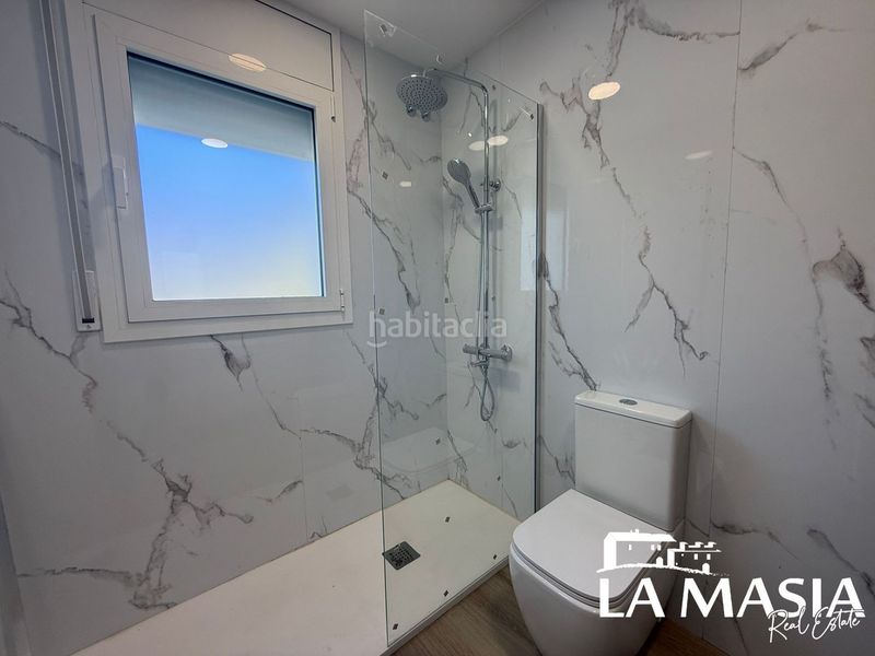 Foto 9b6d931c-c19a-4b6b-a065-e63d458da48c. Casa amb piscina a Olivella