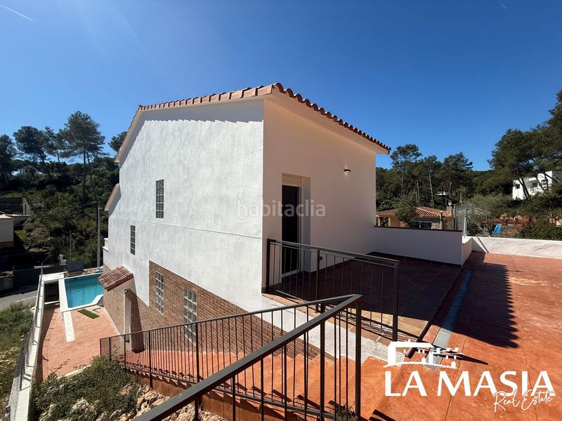 Foto af3daeb6-2c2d-49a3-91d1-075c1a1906c6. Casa amb piscina a Olivella