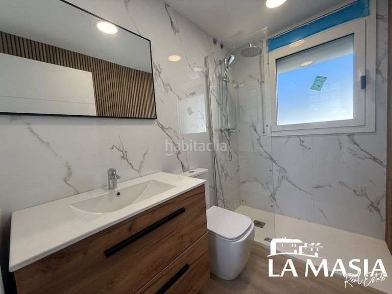 Foto e1b79bcd-9195-4504-8105-63bc778339e2. Casa amb piscina a Olivella