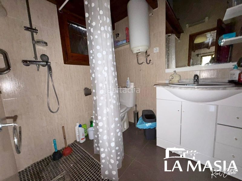 Foto 2b0164e1-78c8-4f76-a06a-076bc733fd6a. Casa amb piscina a Piera