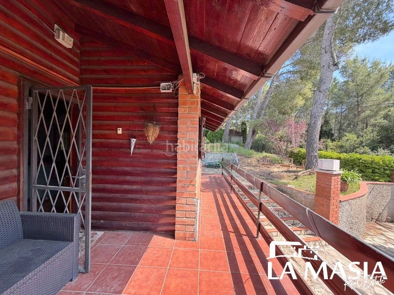 Foto ddbfddcf-291a-4677-aae5-c125edfecee6. Casa amb piscina a Piera